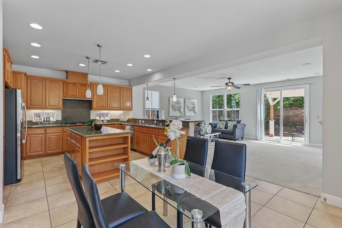 Detail Gallery Image 20 of 54 For 626 La Canada Ave, Mountain House,  CA 95391 - 4 Beds | 2/1 Baths