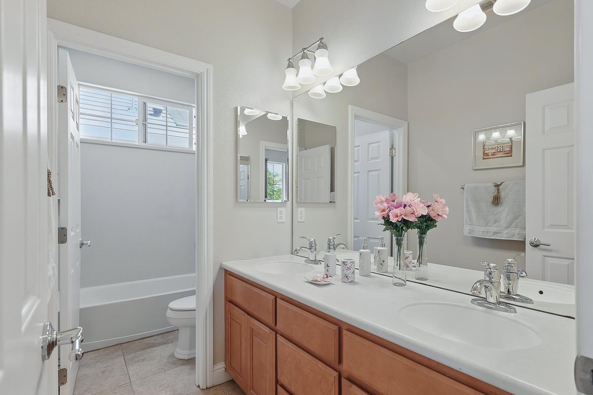 Detail Gallery Image 45 of 54 For 626 La Canada Ave, Mountain House,  CA 95391 - 4 Beds | 2/1 Baths