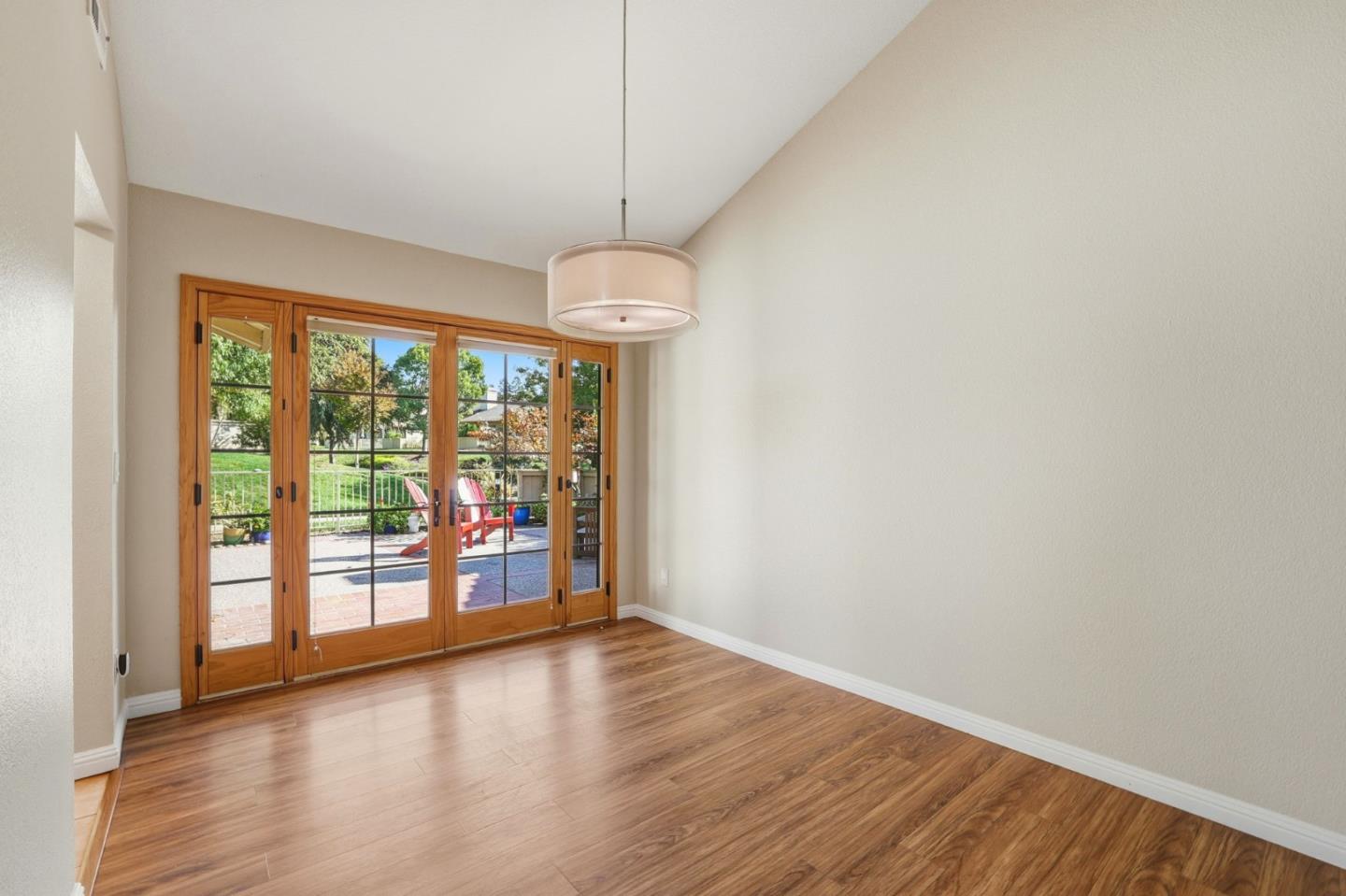 Detail Gallery Image 48 of 52 For 3120 Lake Trasimeno Dr, San Jose,  CA 95135 - 2 Beds | 2 Baths