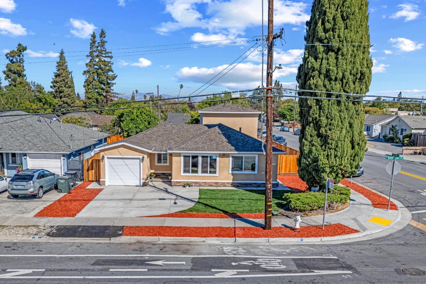 Detail Gallery Image 10 of 50 For 552 Borregas Ave, Sunnyvale,  CA 94085 - 5 Beds | 3 Baths