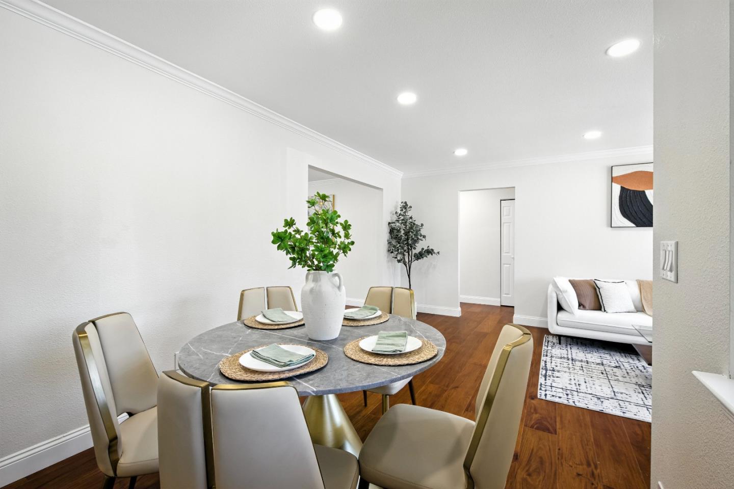 Detail Gallery Image 23 of 50 For 552 Borregas Ave, Sunnyvale,  CA 94085 - 5 Beds | 3 Baths