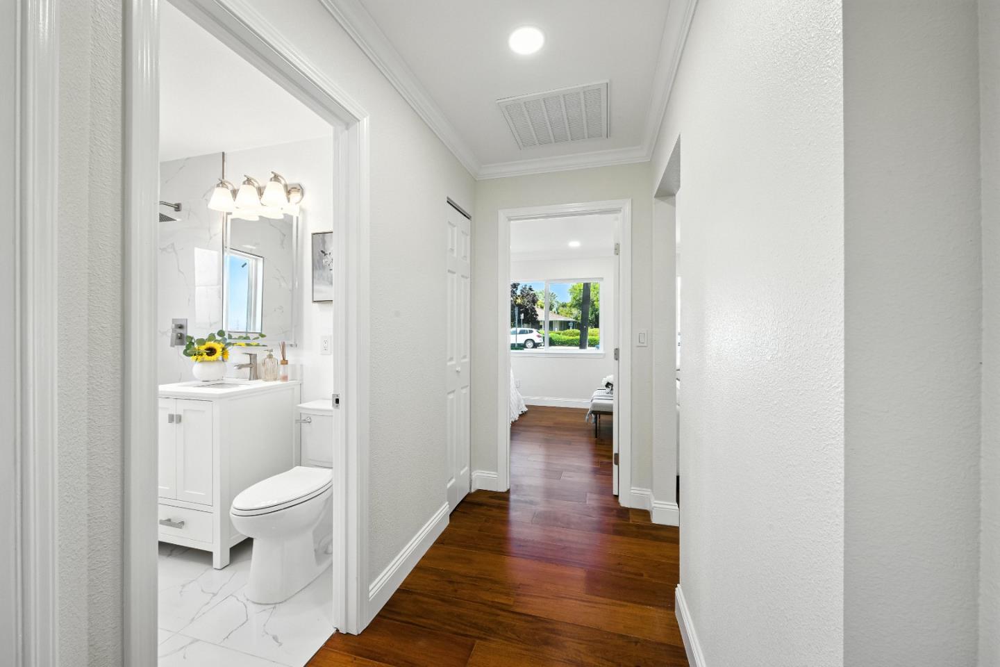 Detail Gallery Image 36 of 50 For 552 Borregas Ave, Sunnyvale,  CA 94085 - 5 Beds | 3 Baths