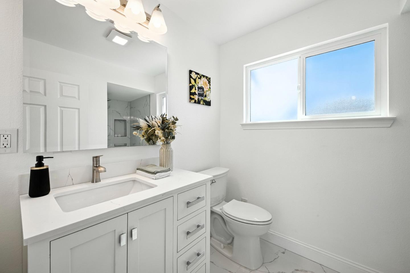 Detail Gallery Image 37 of 50 For 552 Borregas Ave, Sunnyvale,  CA 94085 - 5 Beds | 3 Baths