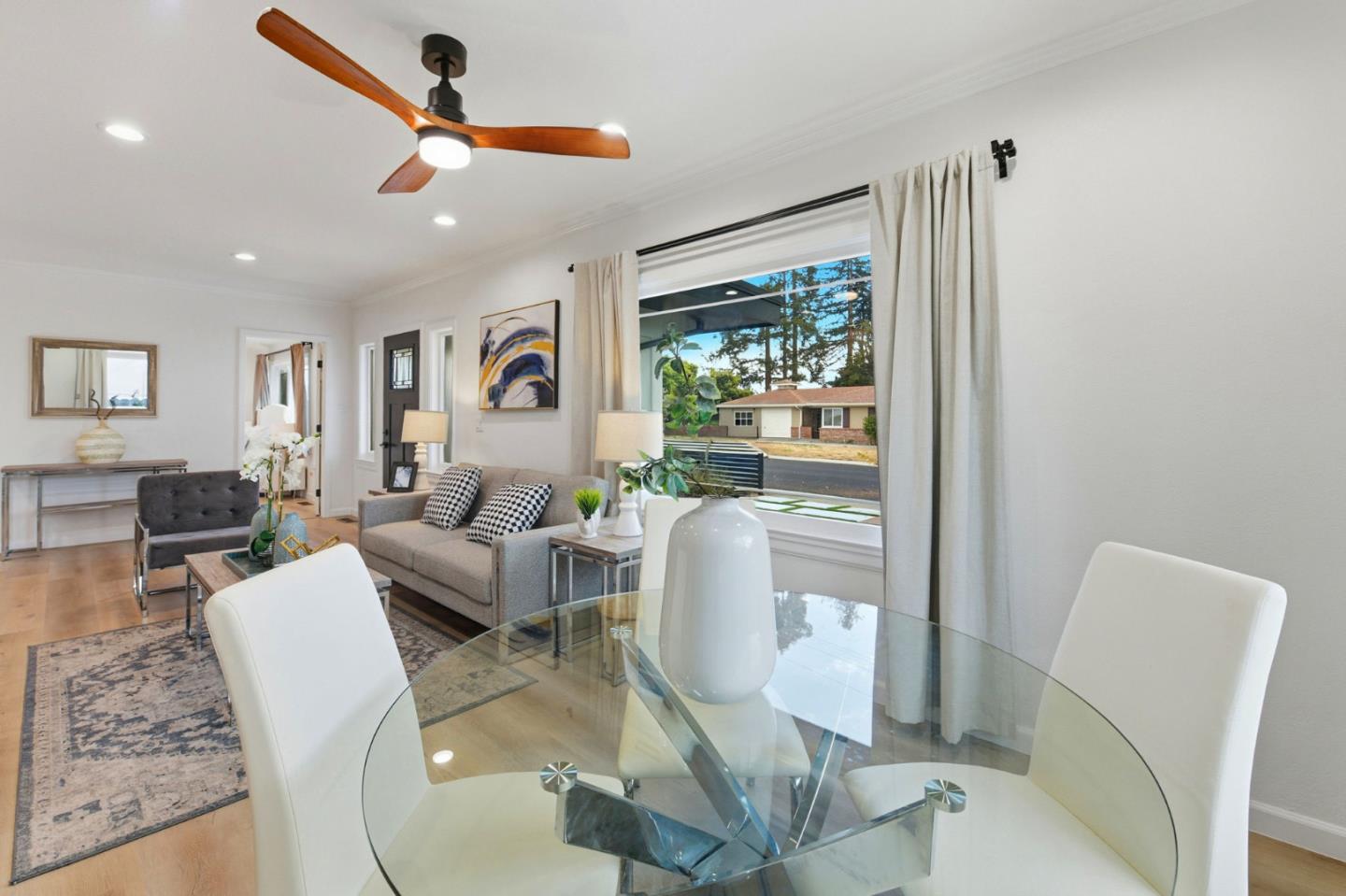 Detail Gallery Image 13 of 39 For 37088 Arden St, Newark,  CA 94560 - 5 Beds | 3 Baths