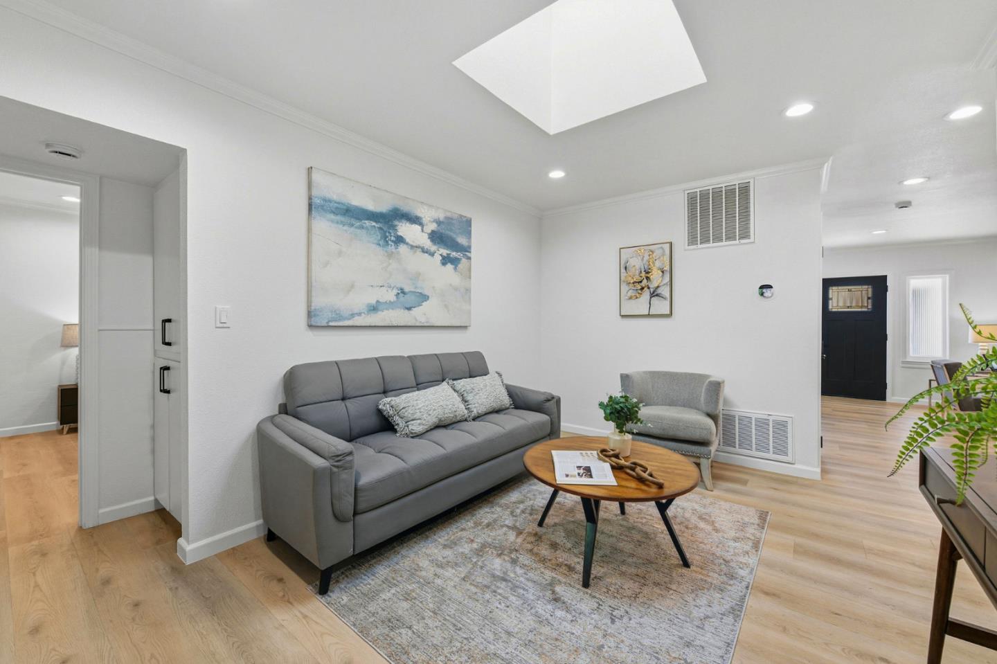 Detail Gallery Image 6 of 39 For 37088 Arden St, Newark,  CA 94560 - 5 Beds | 3 Baths