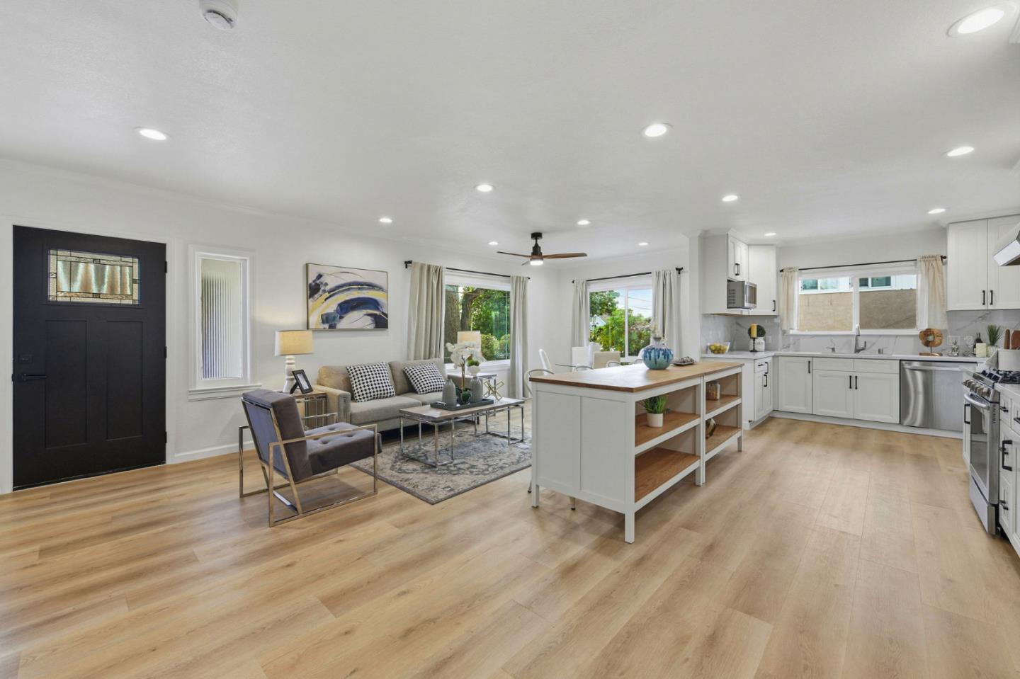 Detail Gallery Image 7 of 39 For 37088 Arden St, Newark,  CA 94560 - 5 Beds | 3 Baths