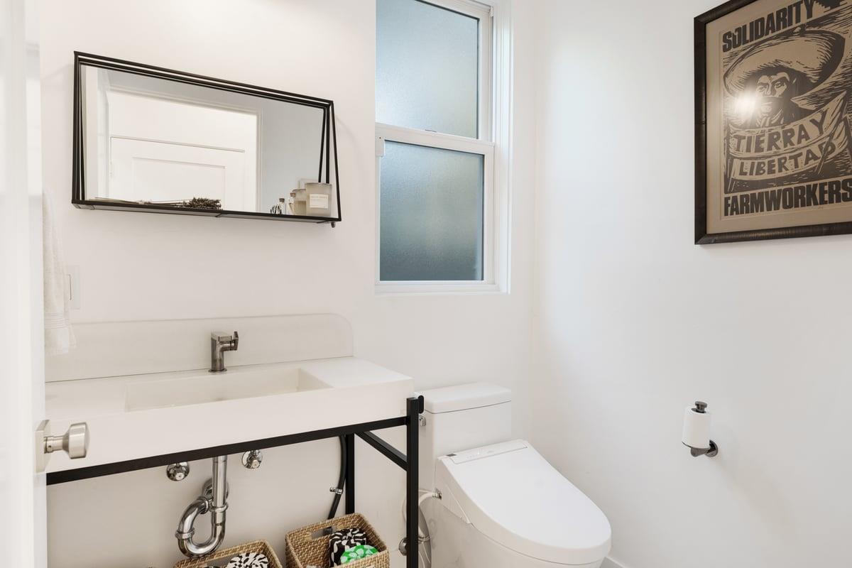 Detail Gallery Image 30 of 62 For 100 Bay Crest Rd, Santa Cruz,  CA 95062 - 3 Beds | 3/1 Baths