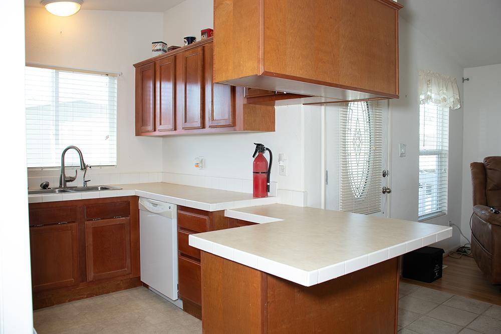 Detail Gallery Image 14 of 40 For 55 San Juan Grade Rd #84,  Salinas,  CA 93906 - 3 Beds | 2 Baths