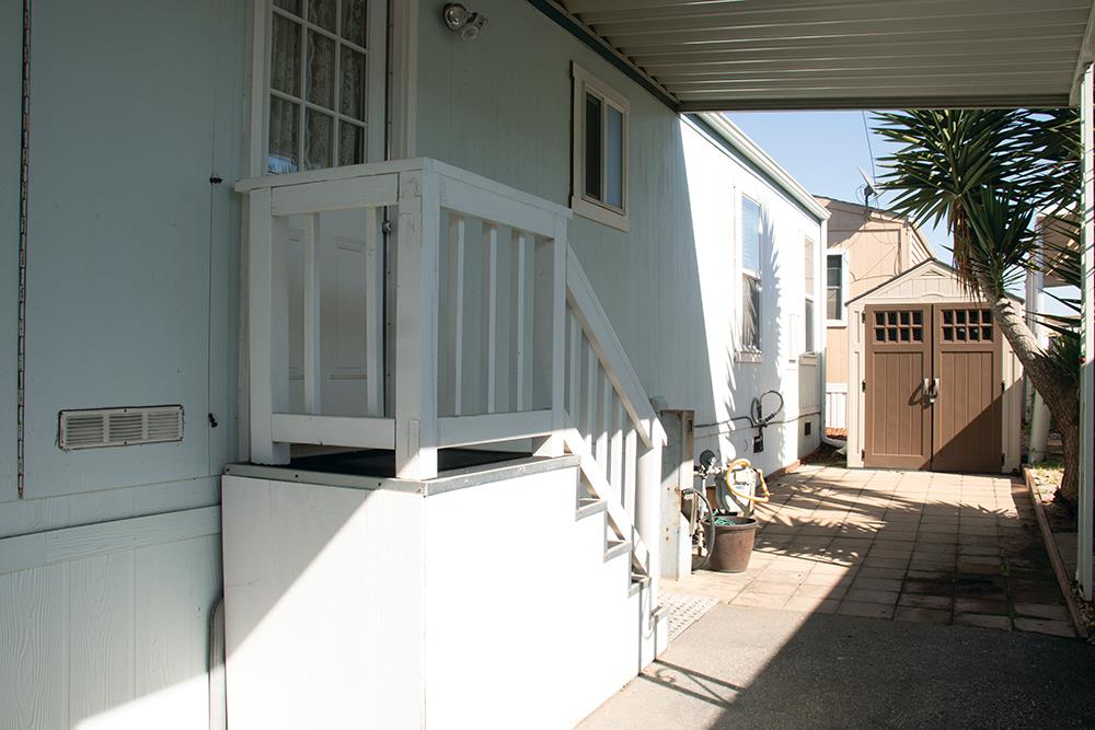 Detail Gallery Image 5 of 40 For 55 San Juan Grade Rd #84,  Salinas,  CA 93906 - 3 Beds | 2 Baths