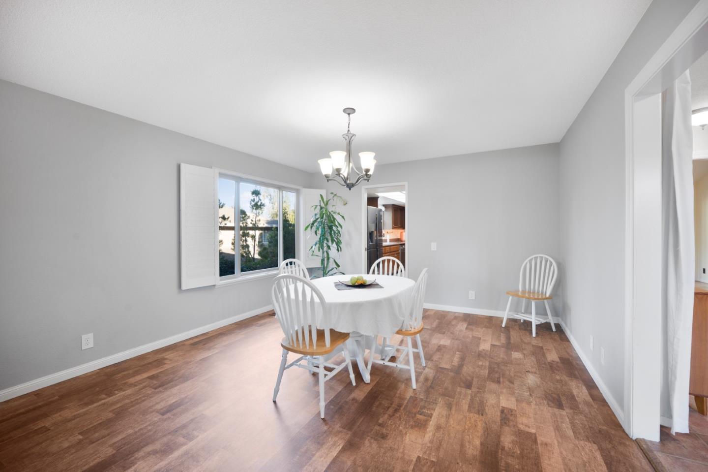 Detail Gallery Image 16 of 33 For 16715 Cerro Vista Drive, Morgan Hill,  CA 95037 - 3 Beds | 2 Baths