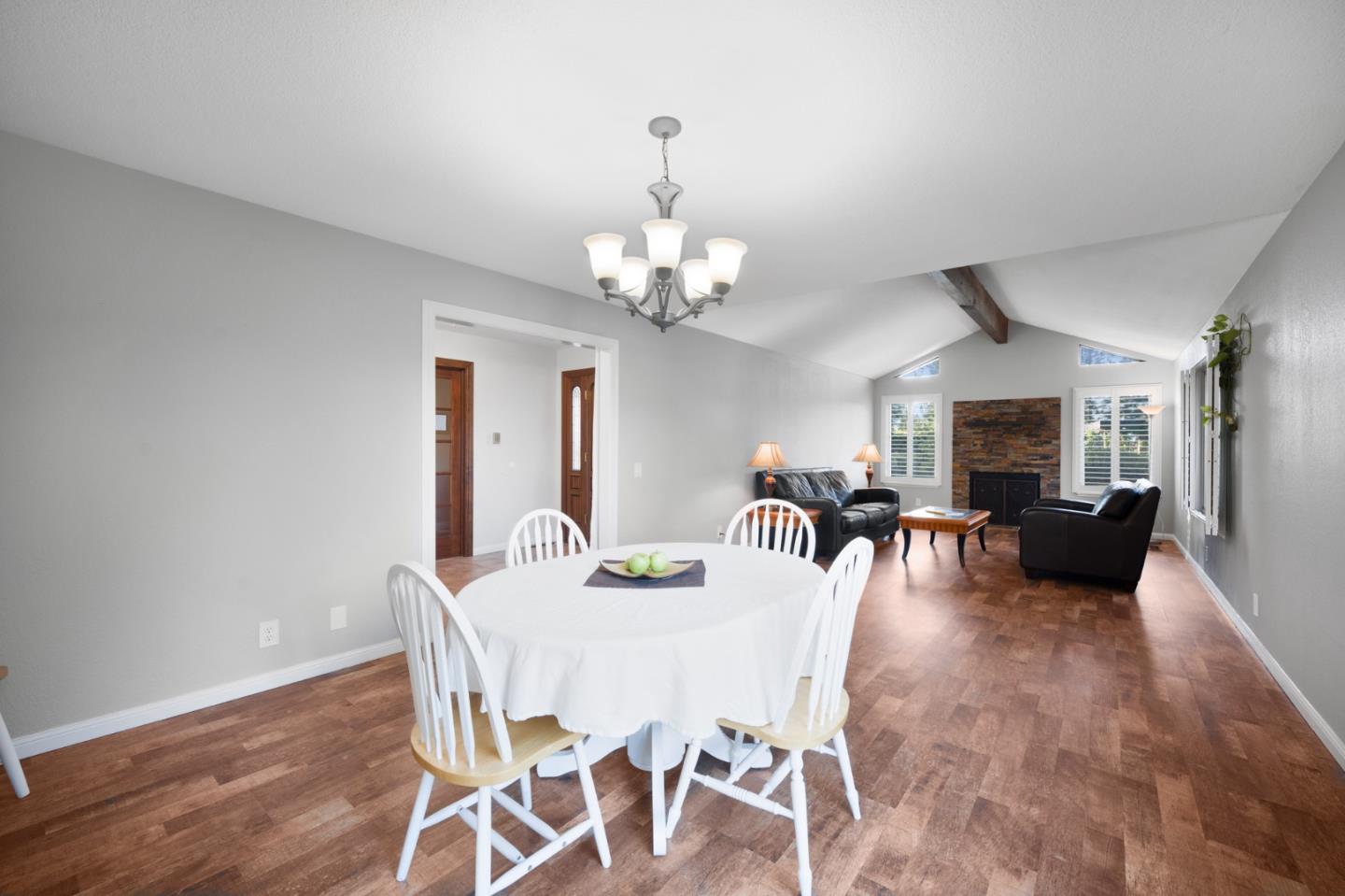 Detail Gallery Image 17 of 33 For 16715 Cerro Vista Drive, Morgan Hill,  CA 95037 - 3 Beds | 2 Baths