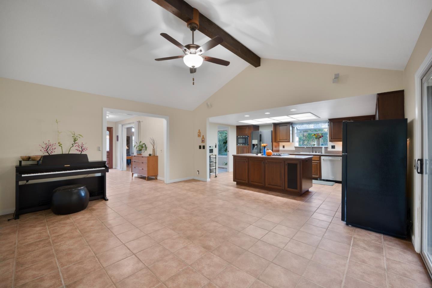 Detail Gallery Image 23 of 33 For 16715 Cerro Vista Drive, Morgan Hill,  CA 95037 - 3 Beds | 2 Baths