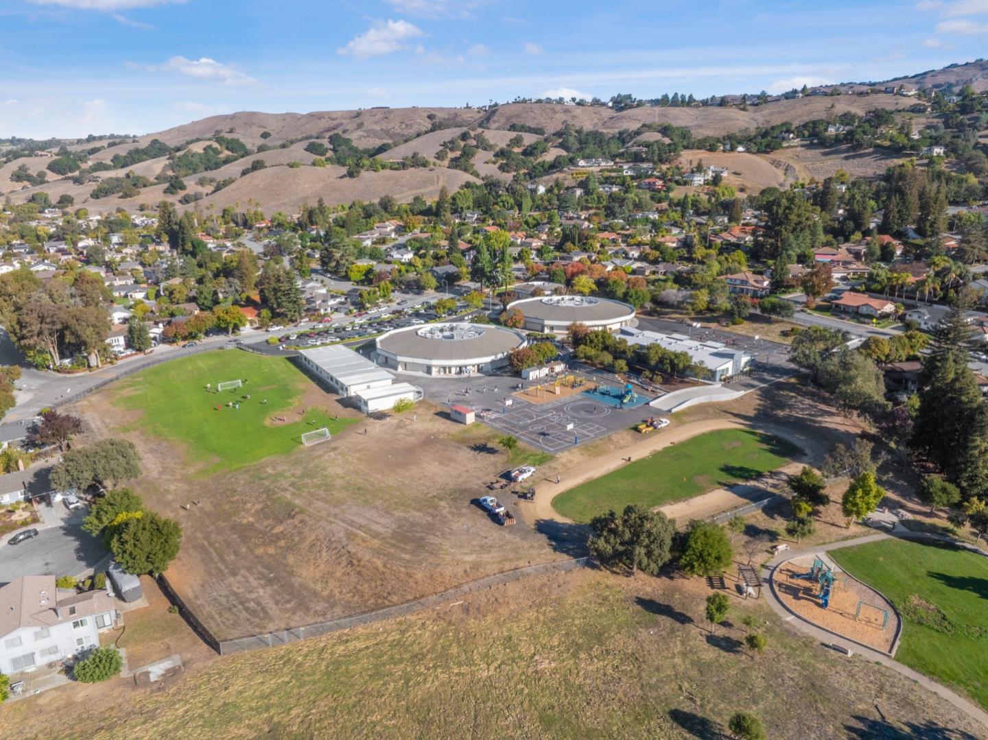 Detail Gallery Image 33 of 33 For 16715 Cerro Vista Drive, Morgan Hill,  CA 95037 - 3 Beds | 2 Baths