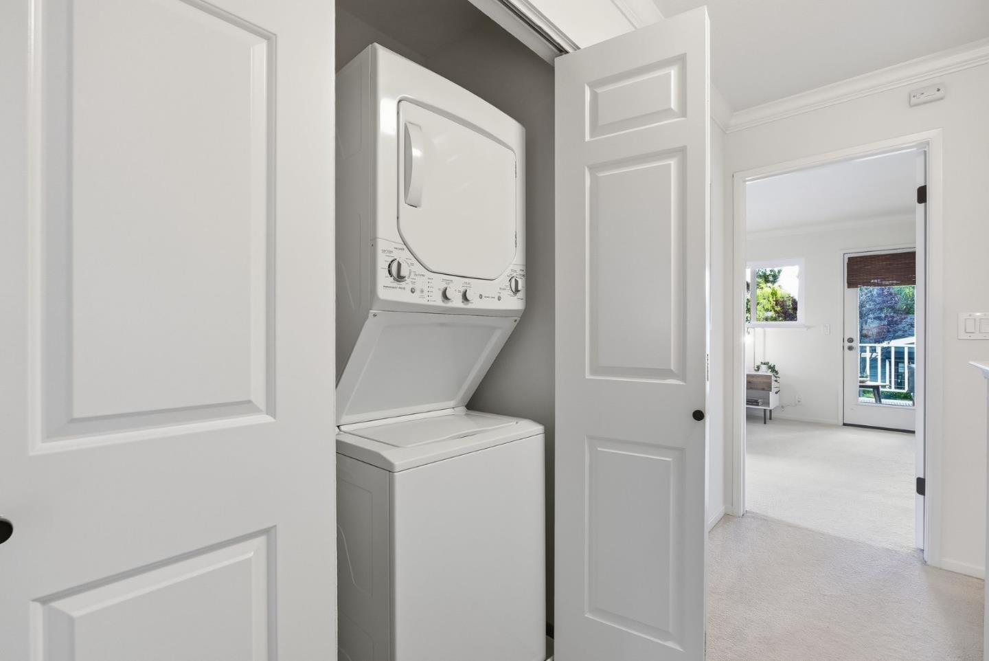 Detail Gallery Image 23 of 30 For 181 Ada Ave #29,  Mountain View,  CA 94043 - 2 Beds | 2/1 Baths