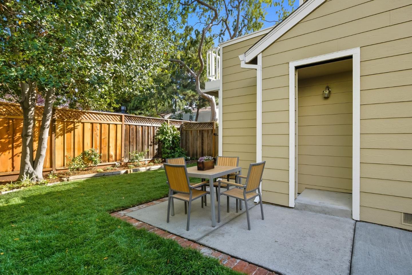 Detail Gallery Image 24 of 30 For 181 Ada Ave #29,  Mountain View,  CA 94043 - 2 Beds | 2/1 Baths