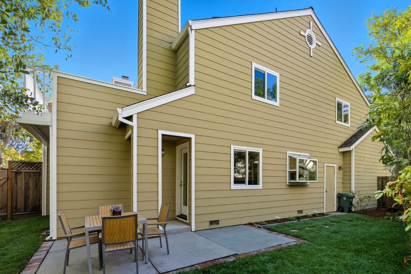 Detail Gallery Image 27 of 30 For 181 Ada Ave #29,  Mountain View,  CA 94043 - 2 Beds | 2/1 Baths
