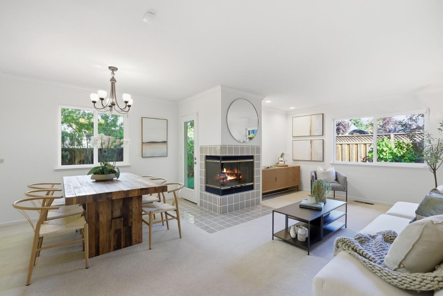 Detail Gallery Image 5 of 30 For 181 Ada Ave #29,  Mountain View,  CA 94043 - 2 Beds | 2/1 Baths