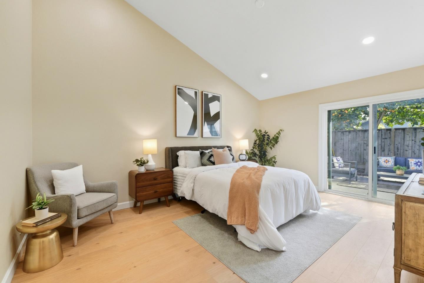 Detail Gallery Image 17 of 36 For 1826 Perrone Cir, San Jose,  CA 95116 - 3 Beds | 2 Baths