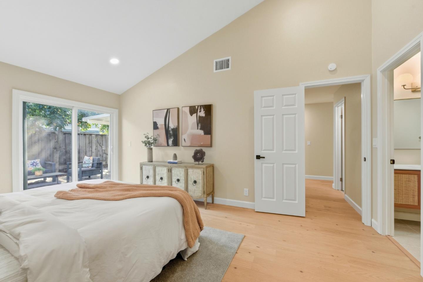 Detail Gallery Image 20 of 36 For 1826 Perrone Cir, San Jose,  CA 95116 - 3 Beds | 2 Baths