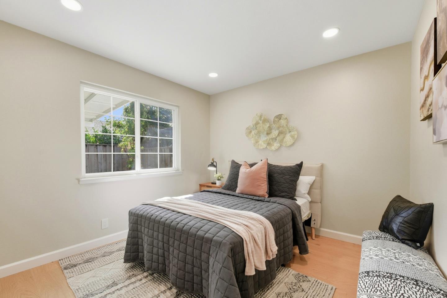Detail Gallery Image 22 of 36 For 1826 Perrone Cir, San Jose,  CA 95116 - 3 Beds | 2 Baths