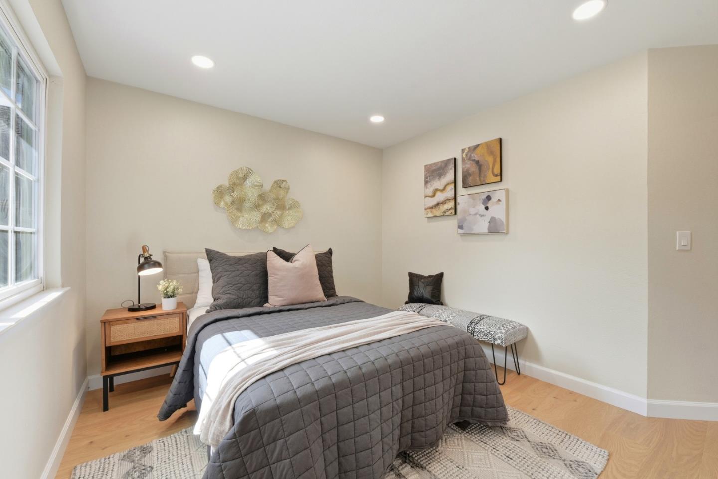 Detail Gallery Image 23 of 36 For 1826 Perrone Cir, San Jose,  CA 95116 - 3 Beds | 2 Baths