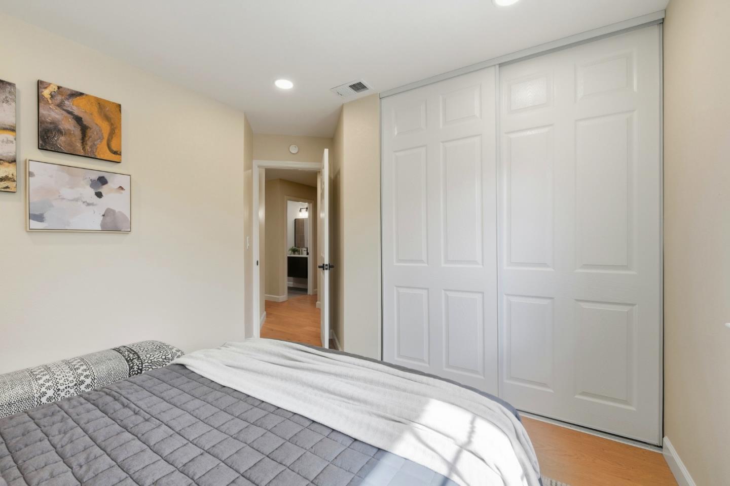 Detail Gallery Image 24 of 36 For 1826 Perrone Cir, San Jose,  CA 95116 - 3 Beds | 2 Baths