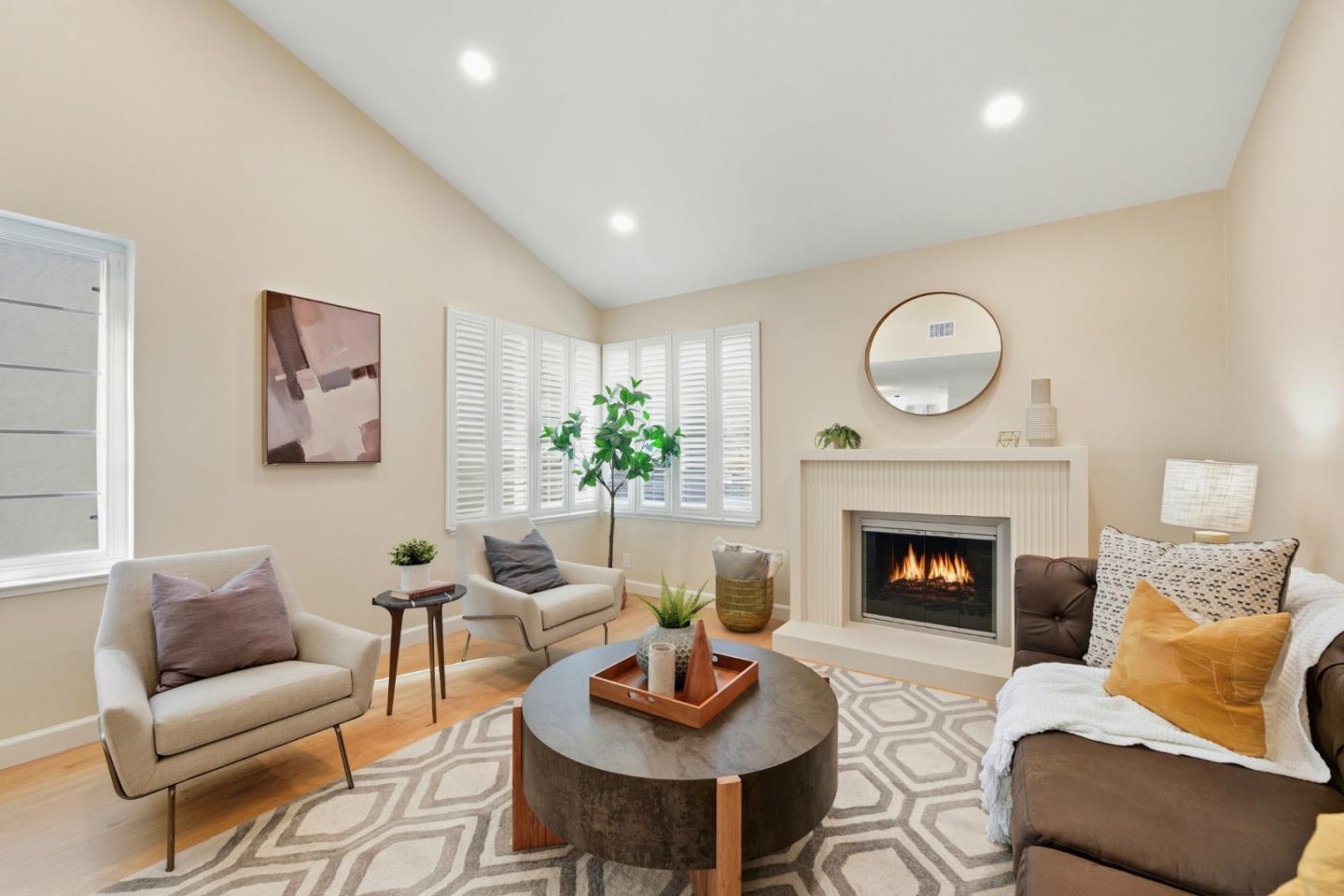 Detail Gallery Image 7 of 36 For 1826 Perrone Cir, San Jose,  CA 95116 - 3 Beds | 2 Baths