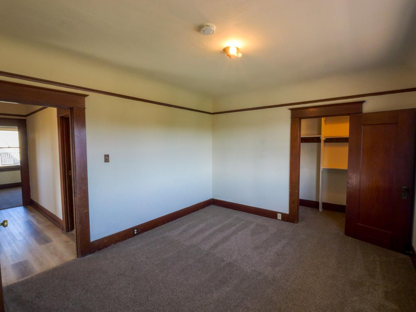 Detail Gallery Image 20 of 42 For 441 Center St, Watsonville,  CA 95076 - 6 Beds | 3/2 Baths