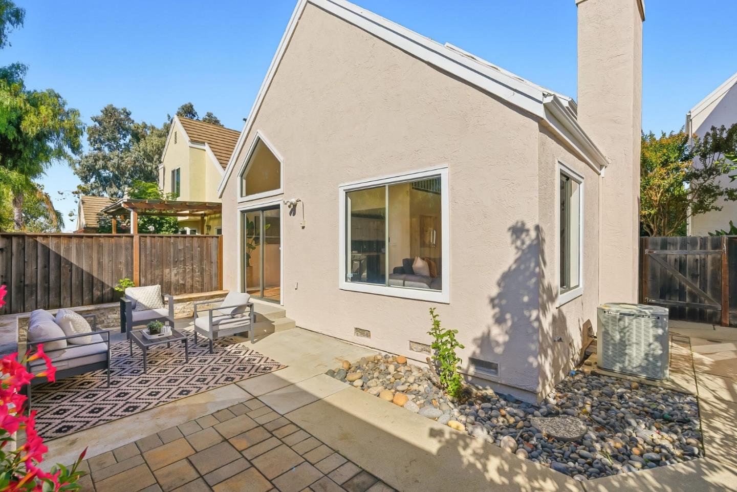 Detail Gallery Image 38 of 46 For 468 Glenmoor Cir, Milpitas,  CA 95035 - 4 Beds | 3 Baths