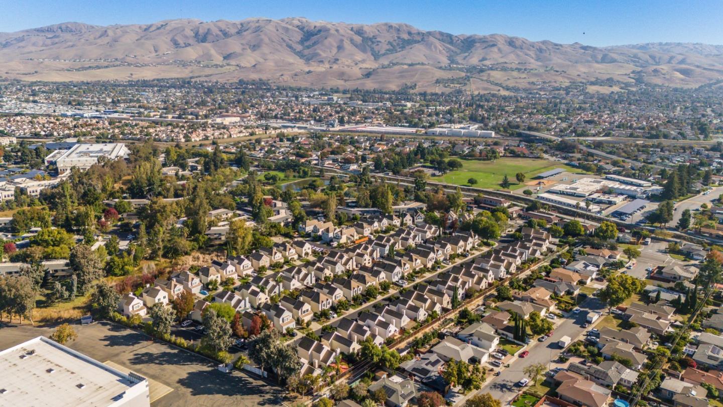 Detail Gallery Image 45 of 46 For 468 Glenmoor Cir, Milpitas,  CA 95035 - 4 Beds | 3 Baths