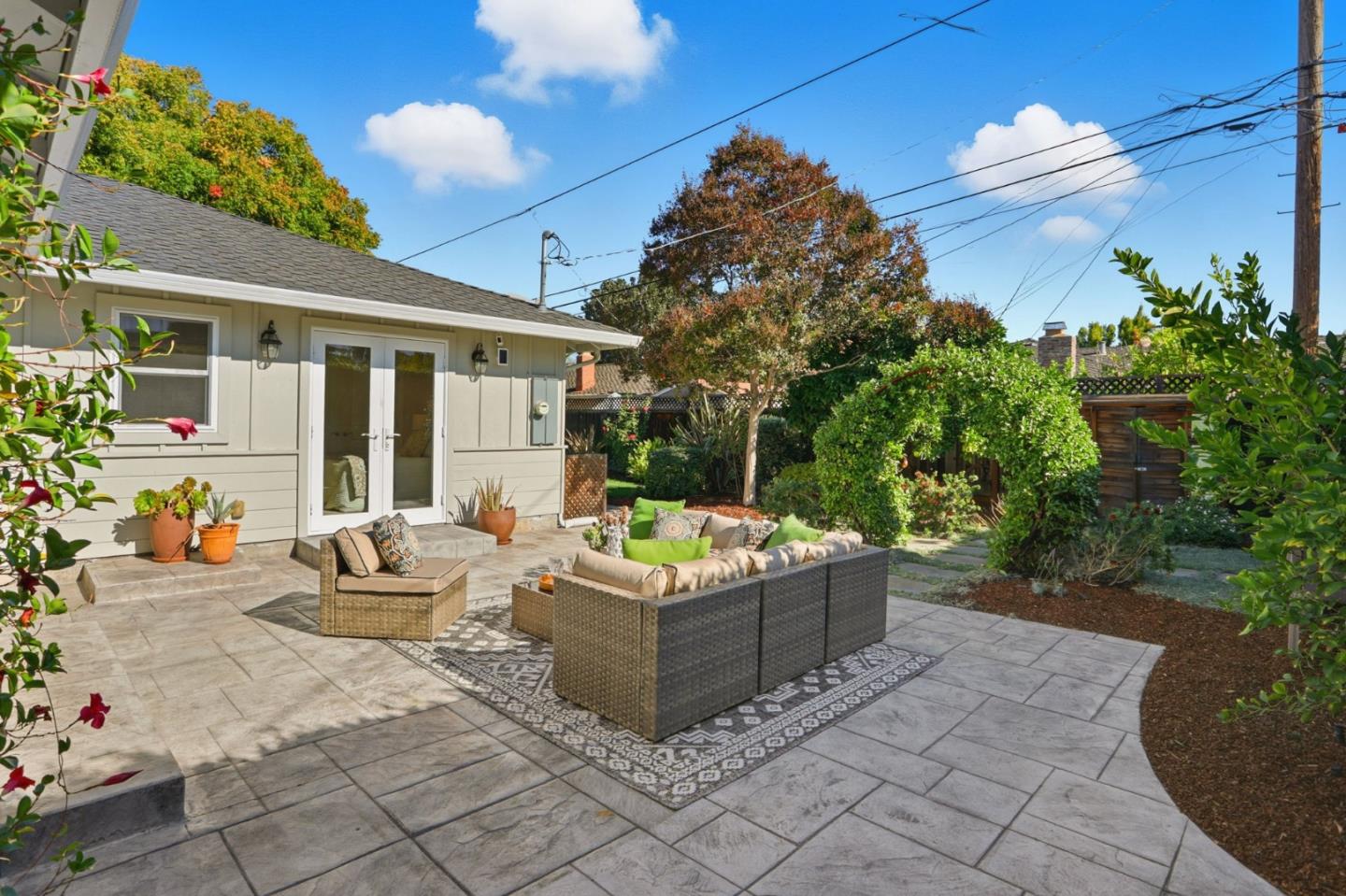 Detail Gallery Image 40 of 46 For 2716 Lansford Ave, San Jose,  CA 95125 - 4 Beds | 3 Baths