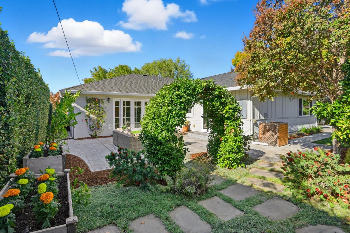 Detail Gallery Image 42 of 46 For 2716 Lansford Ave, San Jose,  CA 95125 - 4 Beds | 3 Baths