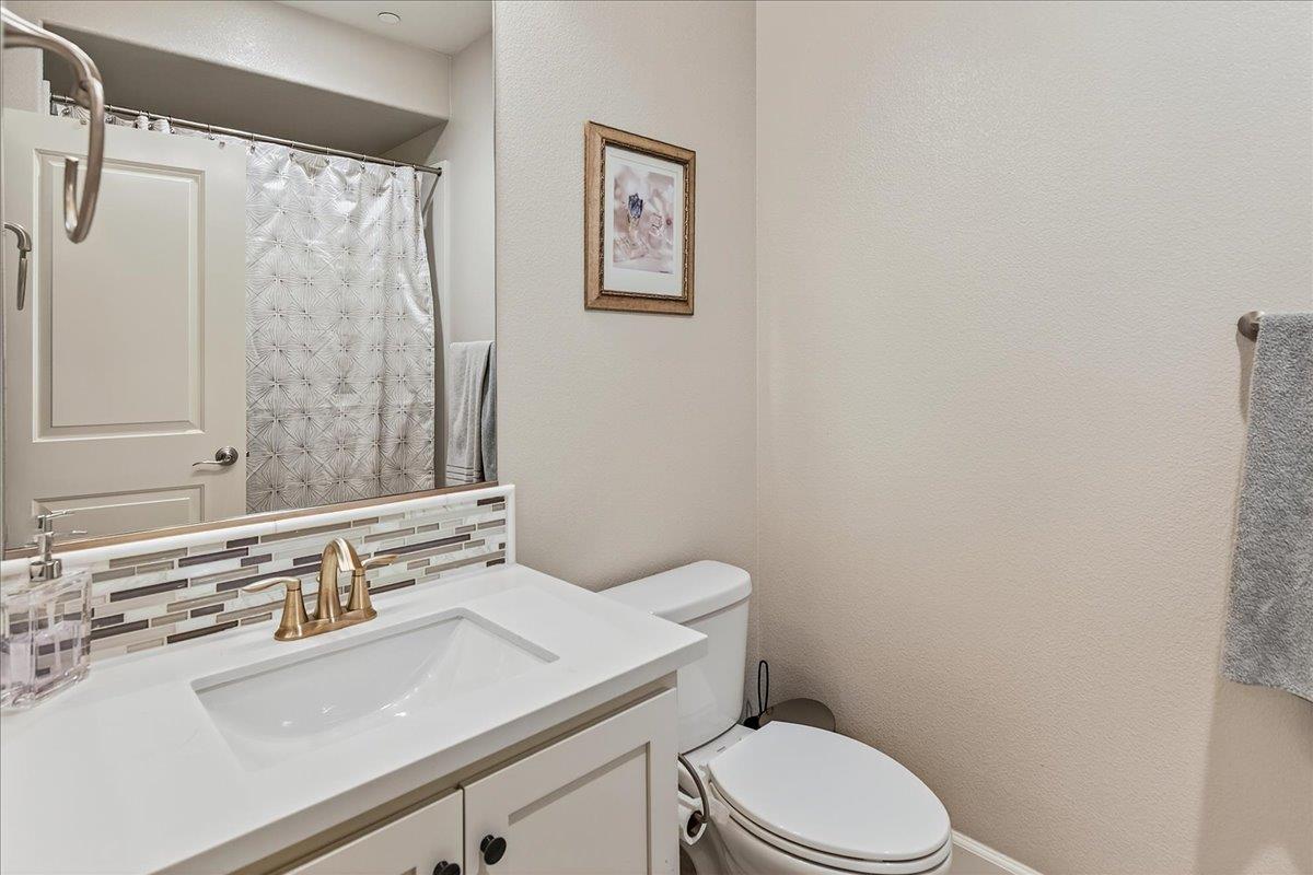 Detail Gallery Image 25 of 32 For 107 Lemmon Ter, Sunnyvale,  CA 94086 - 4 Beds | 3/1 Baths