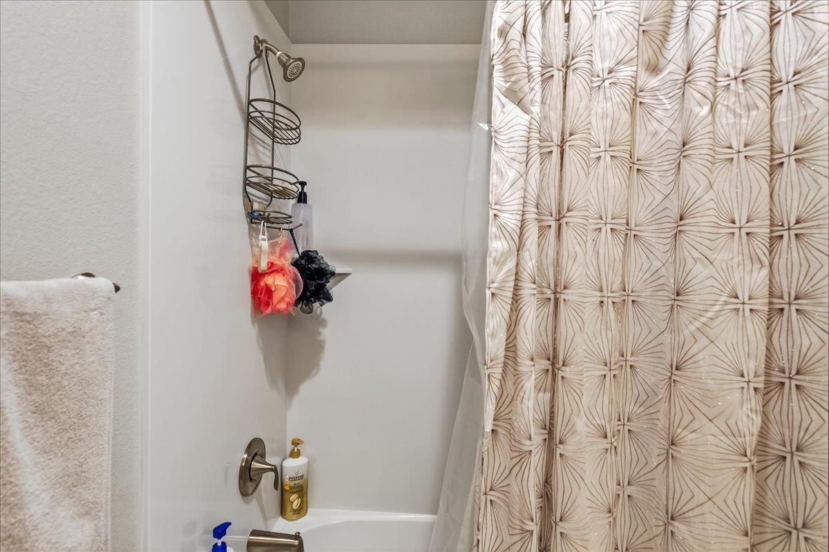 Detail Gallery Image 26 of 32 For 107 Lemmon Ter, Sunnyvale,  CA 94086 - 4 Beds | 3/1 Baths