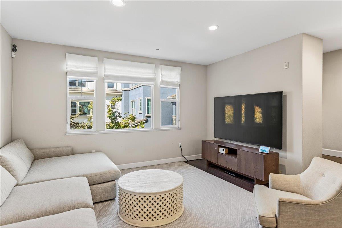 107 LEMMON TER, SUNNYVALE, CA 94086  Photo 9