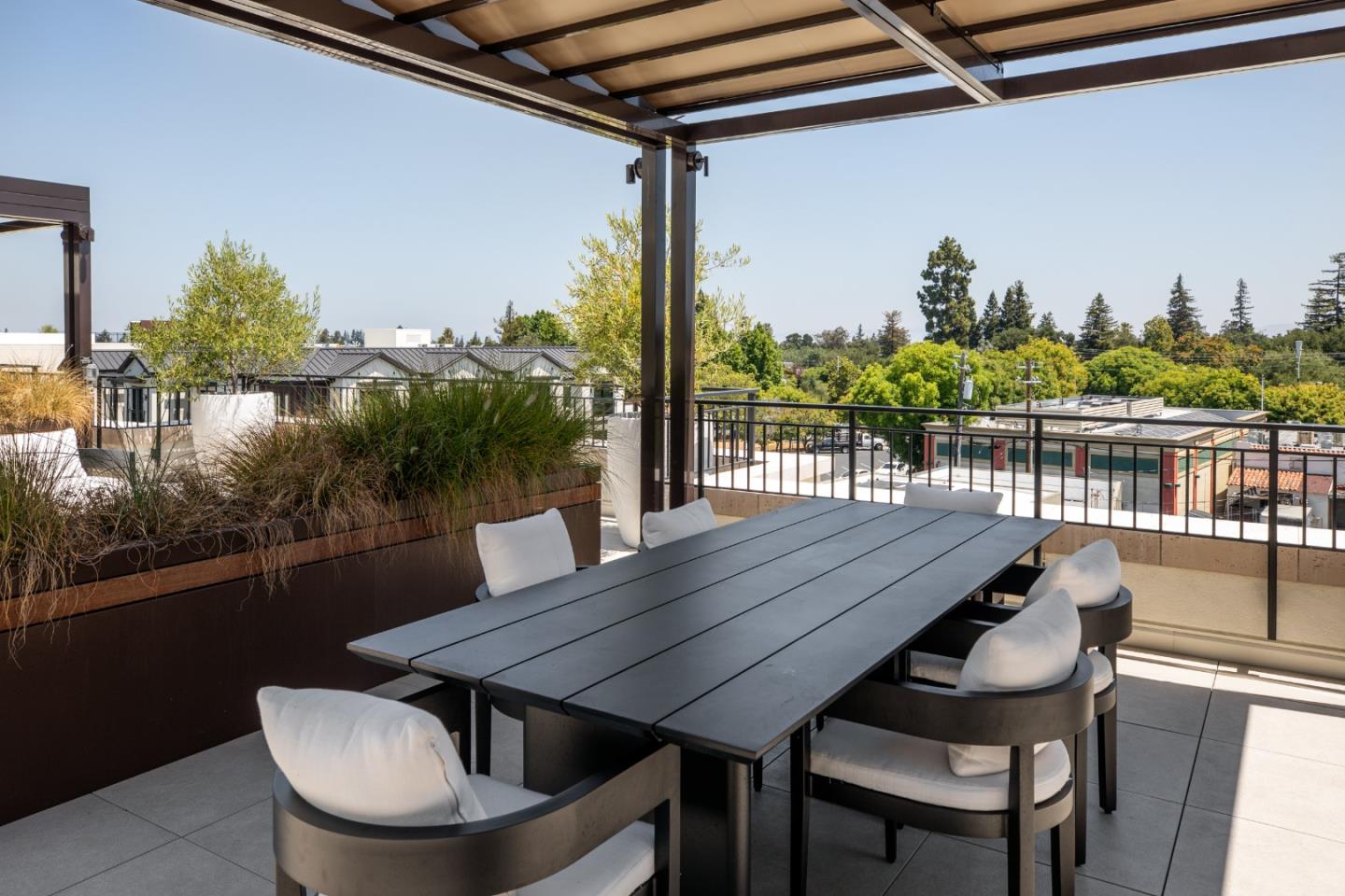 Detail Gallery Image 7 of 9 For 450 First St #204,  Los Altos,  CA 94022 - 1 Beds | 1 Baths