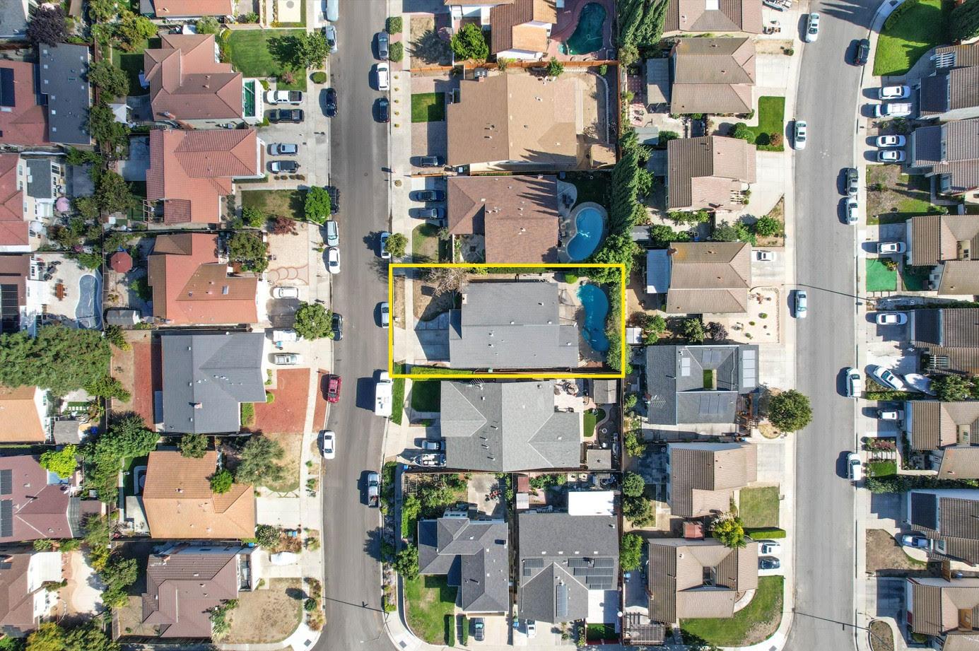 Detail Gallery Image 31 of 36 For 2314 Oak Flat Rd, San Jose,  CA 95131 - 3 Beds | 2 Baths