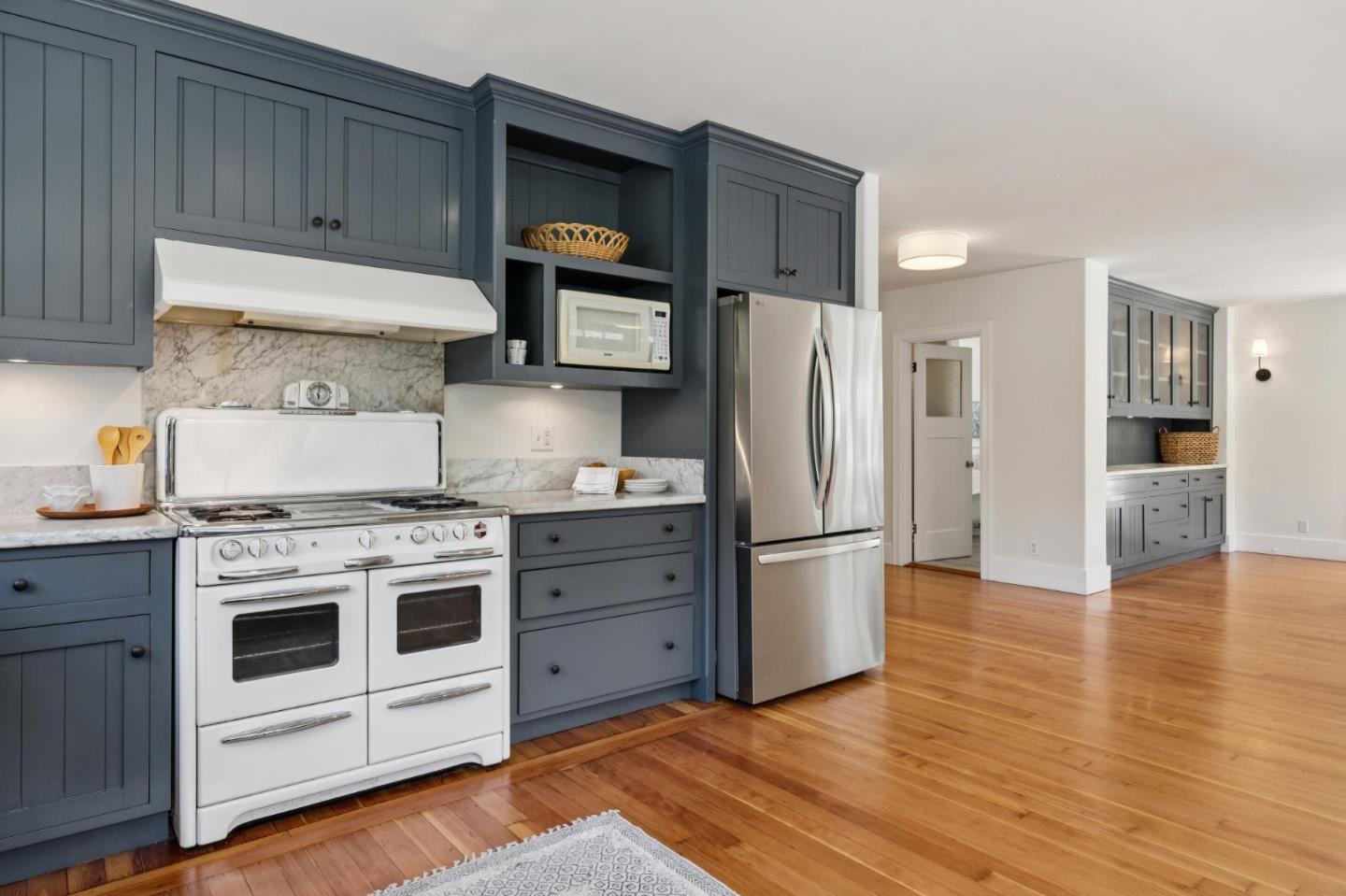 Detail Gallery Image 11 of 116 For 653 Larkin Valley Rd, Watsonville,  CA 95076 - 5 Beds | 4 Baths