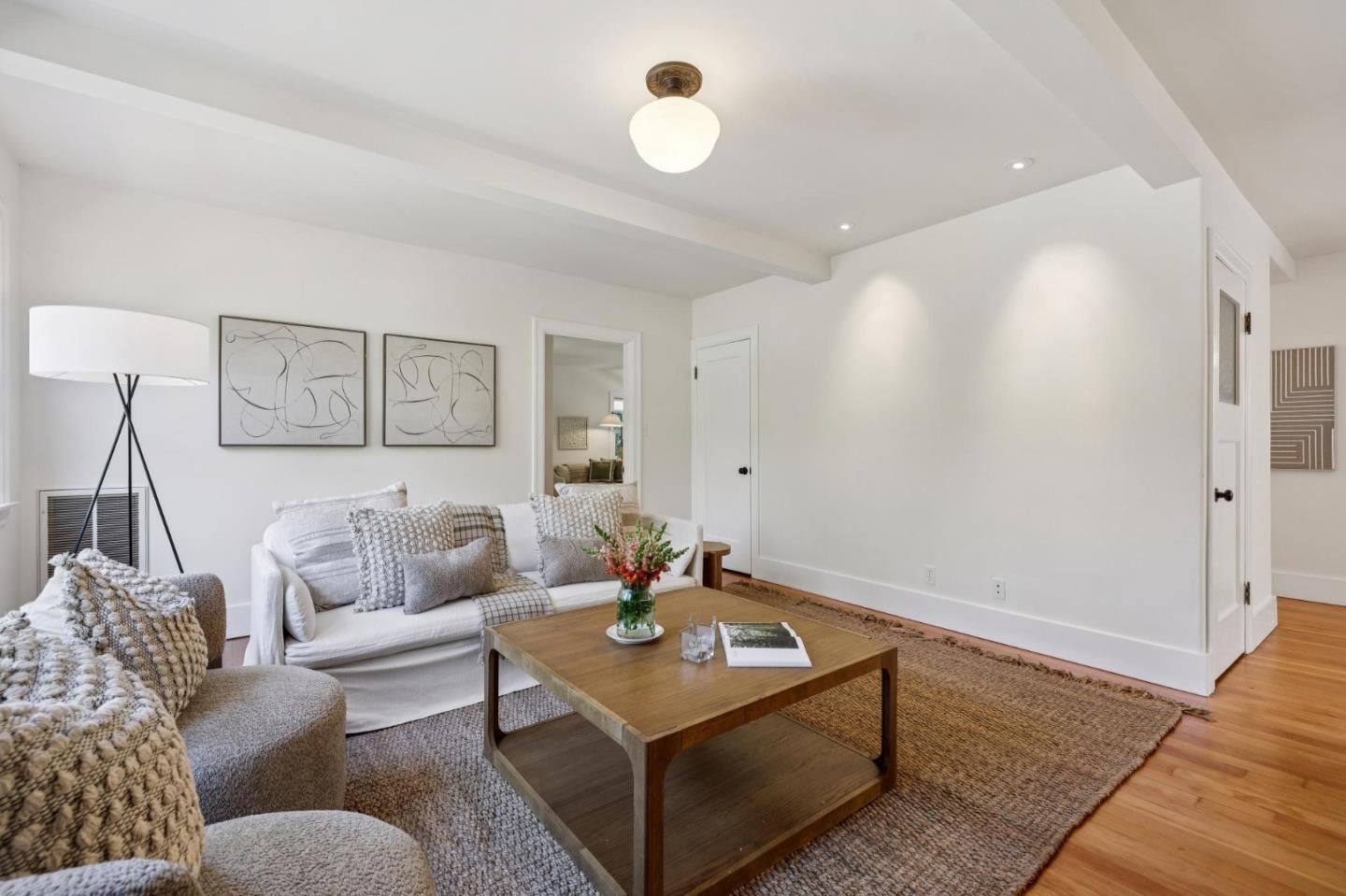 Detail Gallery Image 15 of 116 For 653 Larkin Valley Rd, Watsonville,  CA 95076 - 5 Beds | 4 Baths