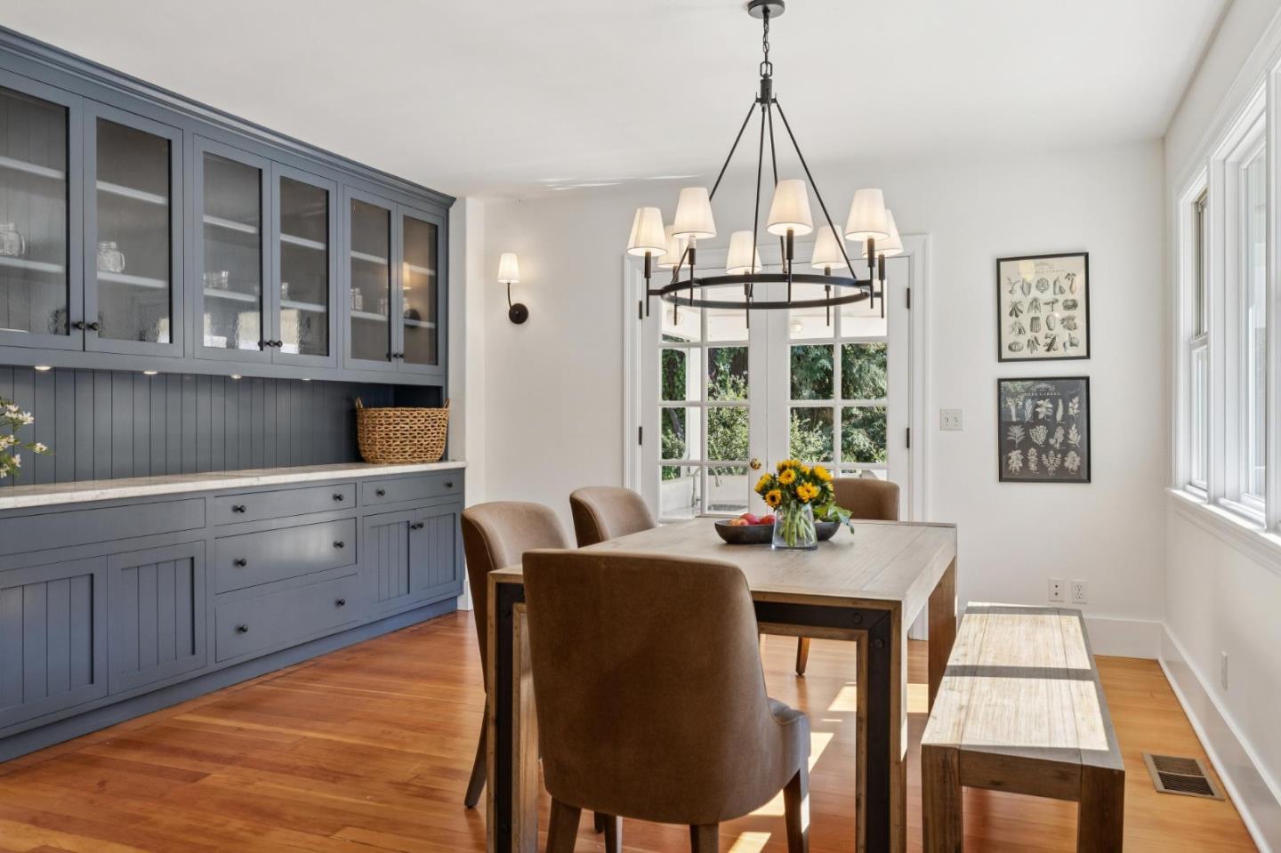 Detail Gallery Image 18 of 116 For 653 Larkin Valley Rd, Watsonville,  CA 95076 - 5 Beds | 4 Baths