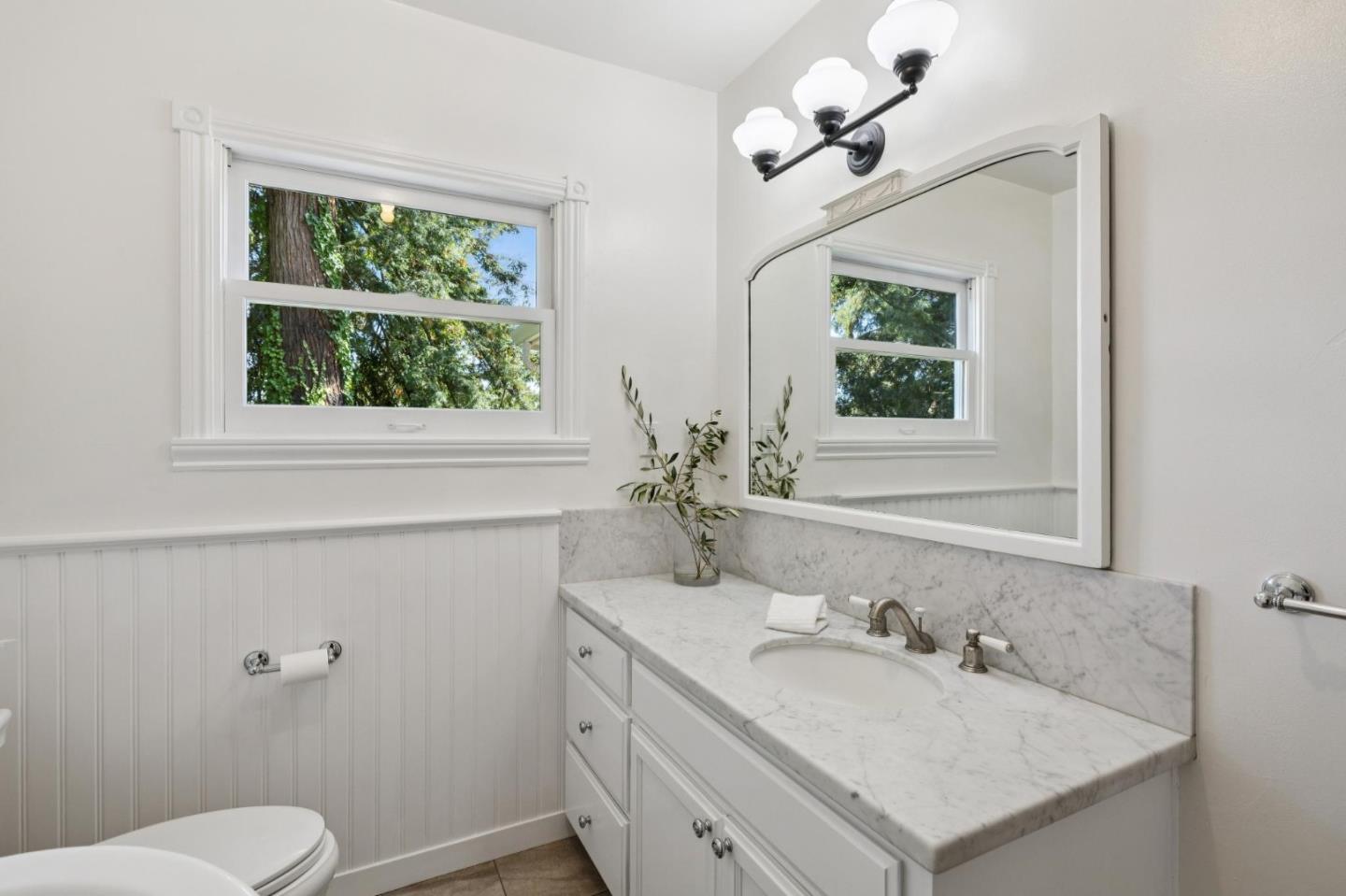 Detail Gallery Image 37 of 116 For 653 Larkin Valley Rd, Watsonville,  CA 95076 - 5 Beds | 4 Baths