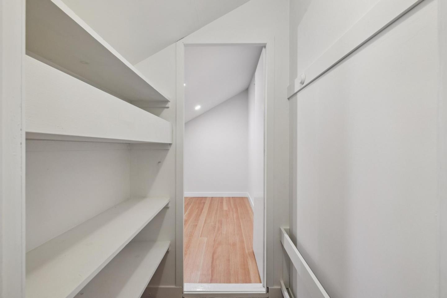 Detail Gallery Image 42 of 116 For 653 Larkin Valley Rd, Watsonville,  CA 95076 - 5 Beds | 4 Baths