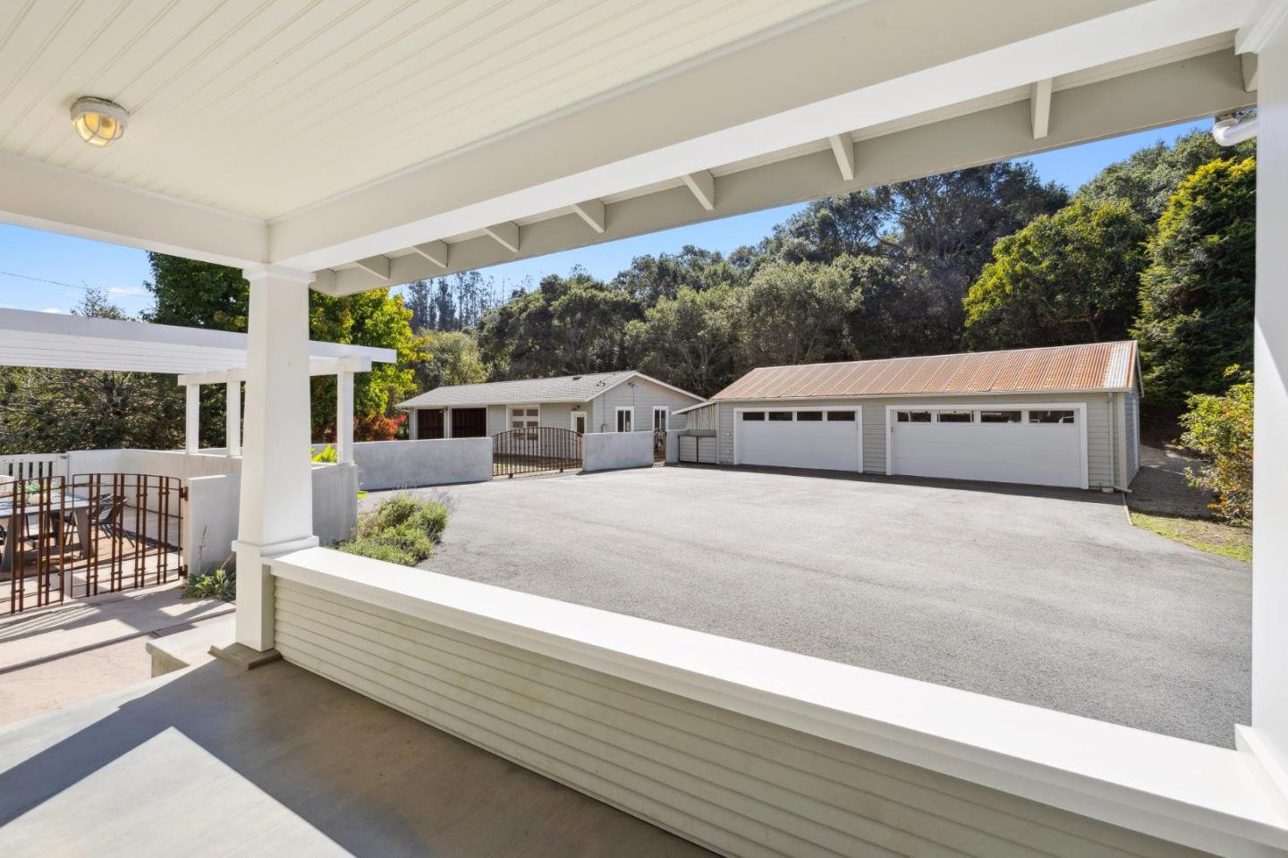 Detail Gallery Image 66 of 116 For 653 Larkin Valley Rd, Watsonville,  CA 95076 - 5 Beds | 4 Baths