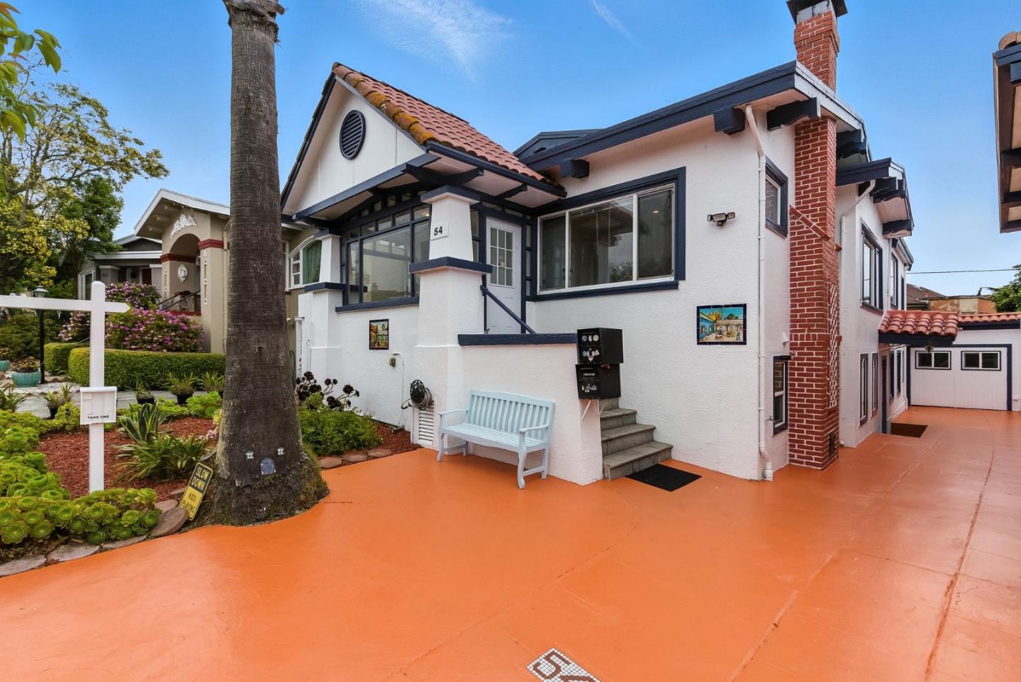 Detail Gallery Image 3 of 72 For 54 Eastwood Dr, San Francisco,  CA 94112 - 6 Beds | 6 Baths