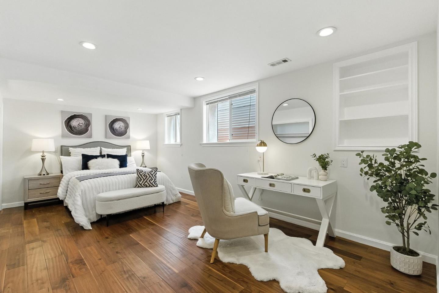 Detail Gallery Image 35 of 72 For 54 Eastwood Dr, San Francisco,  CA 94112 - 6 Beds | 6 Baths