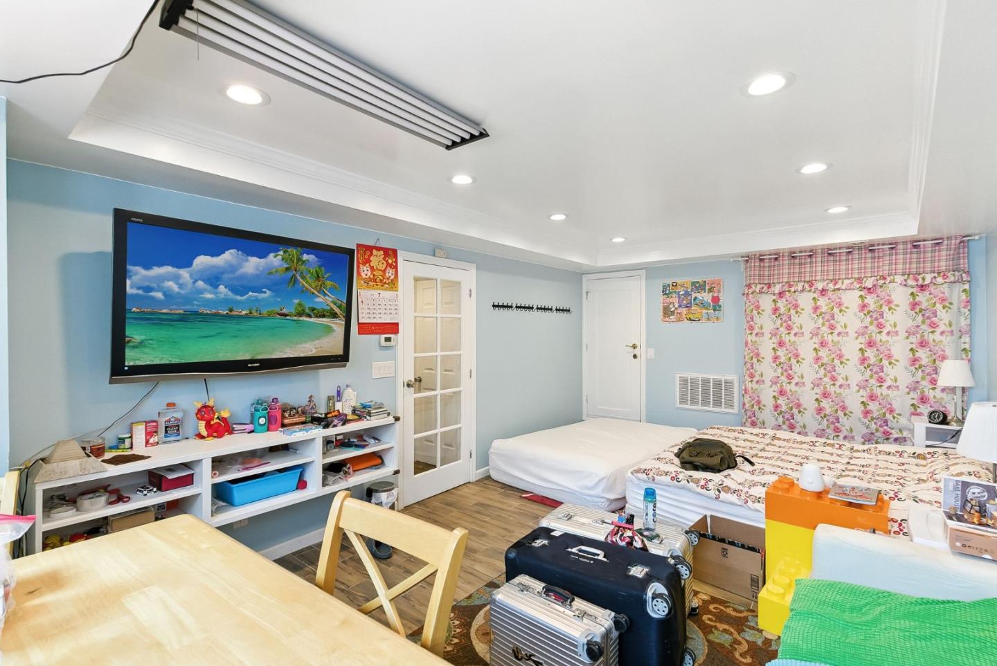 Detail Gallery Image 64 of 72 For 54 Eastwood Dr, San Francisco,  CA 94112 - 6 Beds | 6 Baths