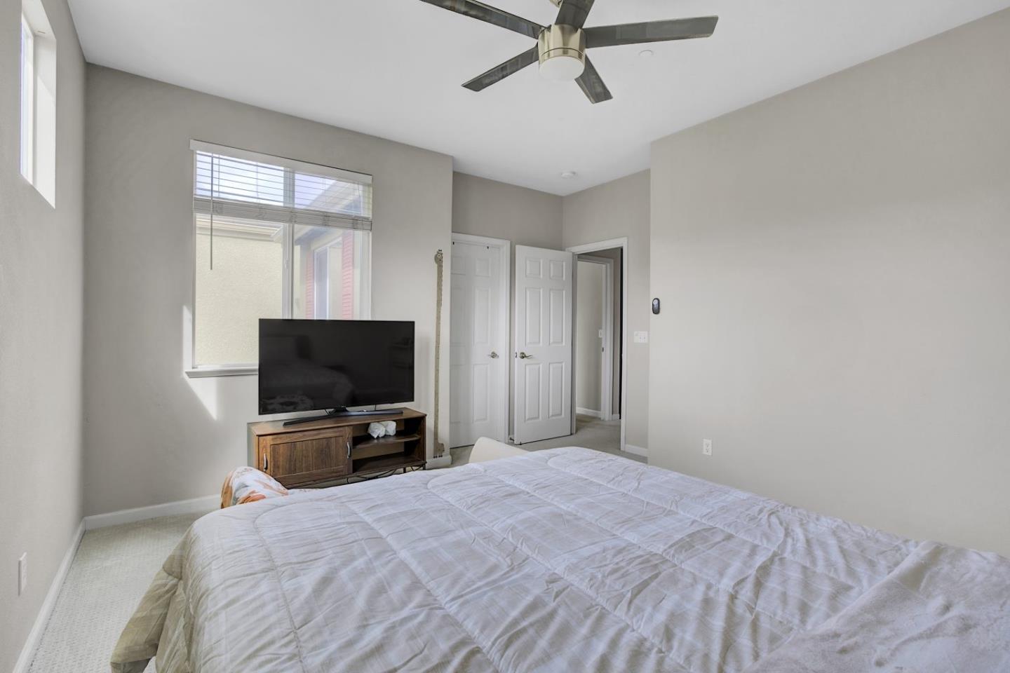 Detail Gallery Image 18 of 37 For 7934 Spanish Oak Cir, Gilroy,  CA 95020 - 3 Beds | 2/1 Baths