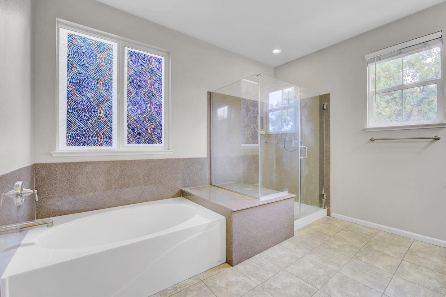 Detail Gallery Image 26 of 37 For 7934 Spanish Oak Cir, Gilroy,  CA 95020 - 3 Beds | 2/1 Baths