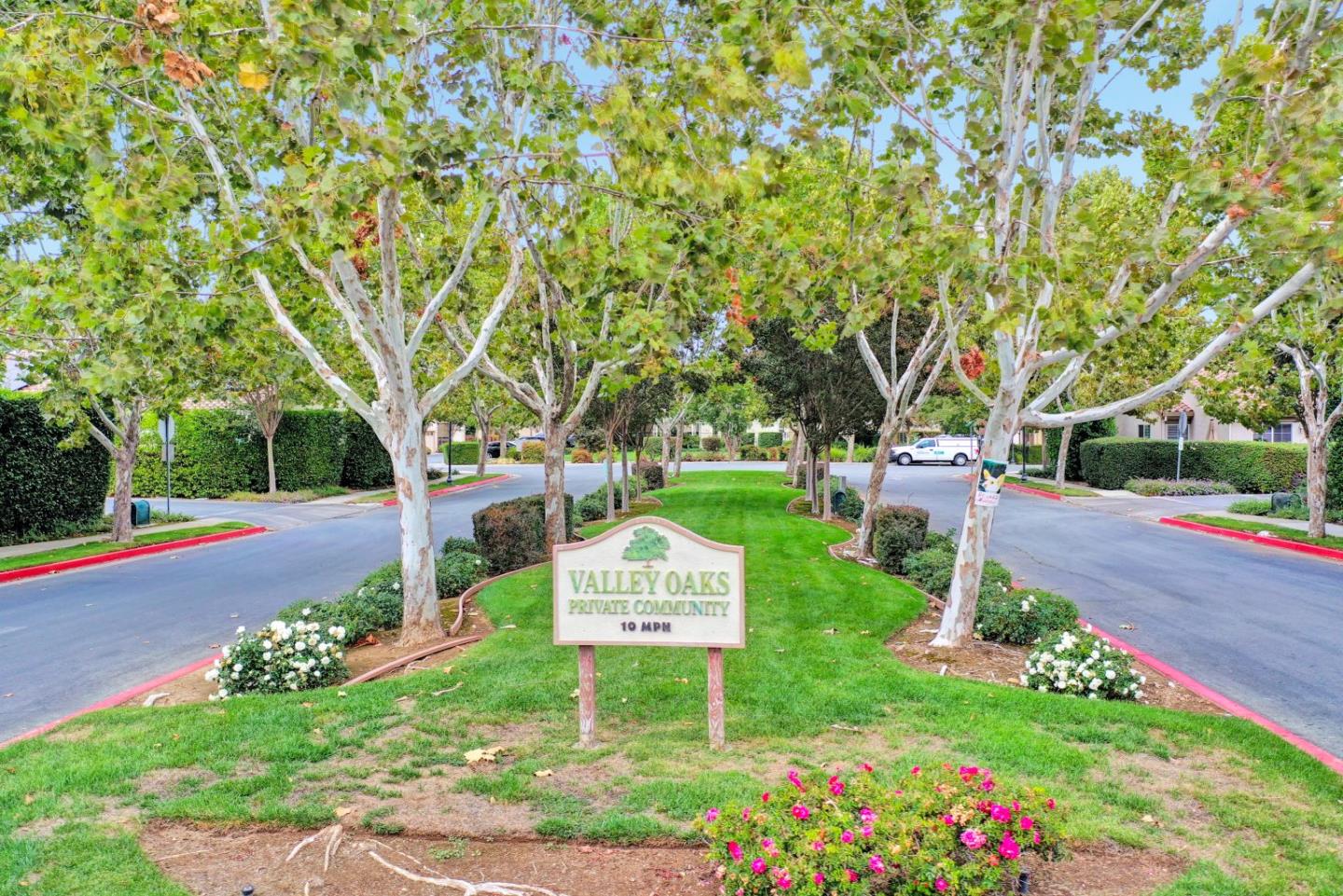 Detail Gallery Image 35 of 37 For 7934 Spanish Oak Cir, Gilroy,  CA 95020 - 3 Beds | 2/1 Baths