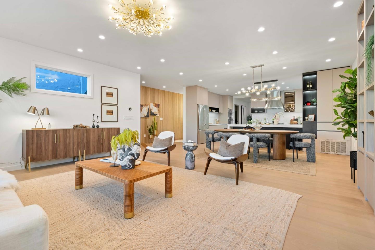 Detail Gallery Image 4 of 58 For 1563 43rd Ave, San Francisco,  CA 94122 - 3 Beds | 4/1 Baths